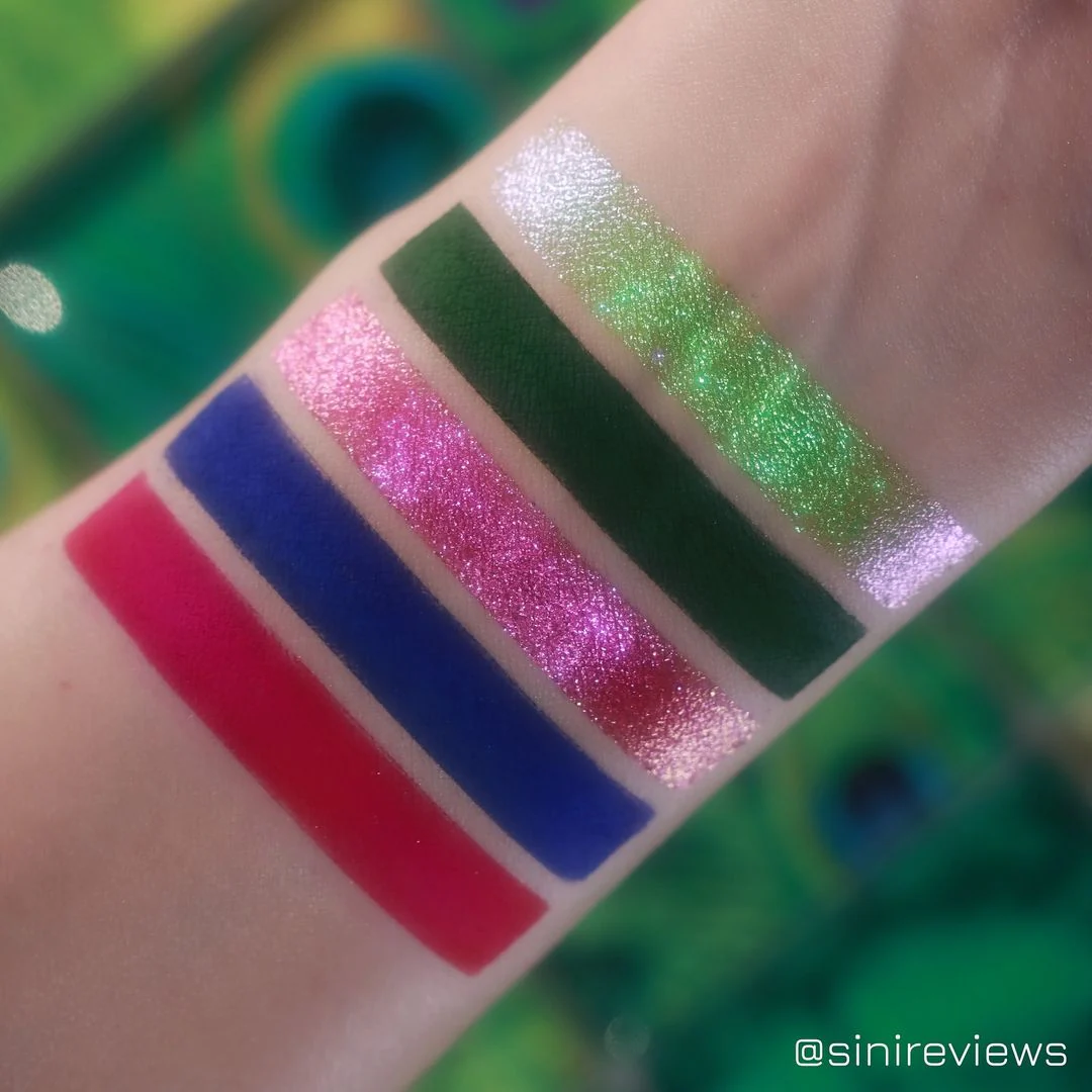 DEDE'S SIGNATURE EXTRAVAGANCE EYESHADOW PALETTE