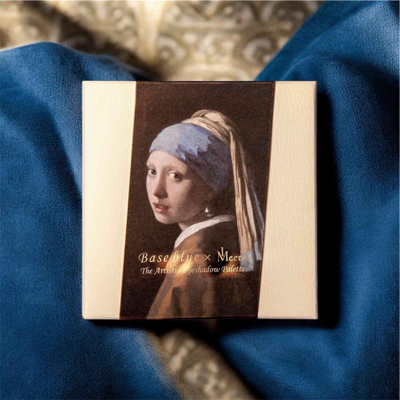 Base Blue Cosmetics Meeco Eyeshadow Girl With A Pearl Earring Eyeshadow Palette