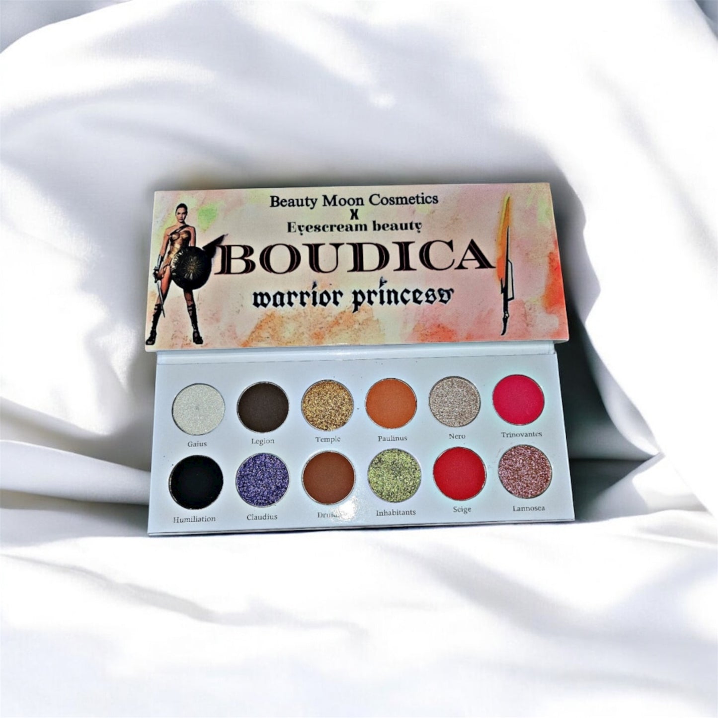 Beauty Moon Boudica Eyeshadow palette